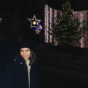 Meet your Posher, Elizabeth